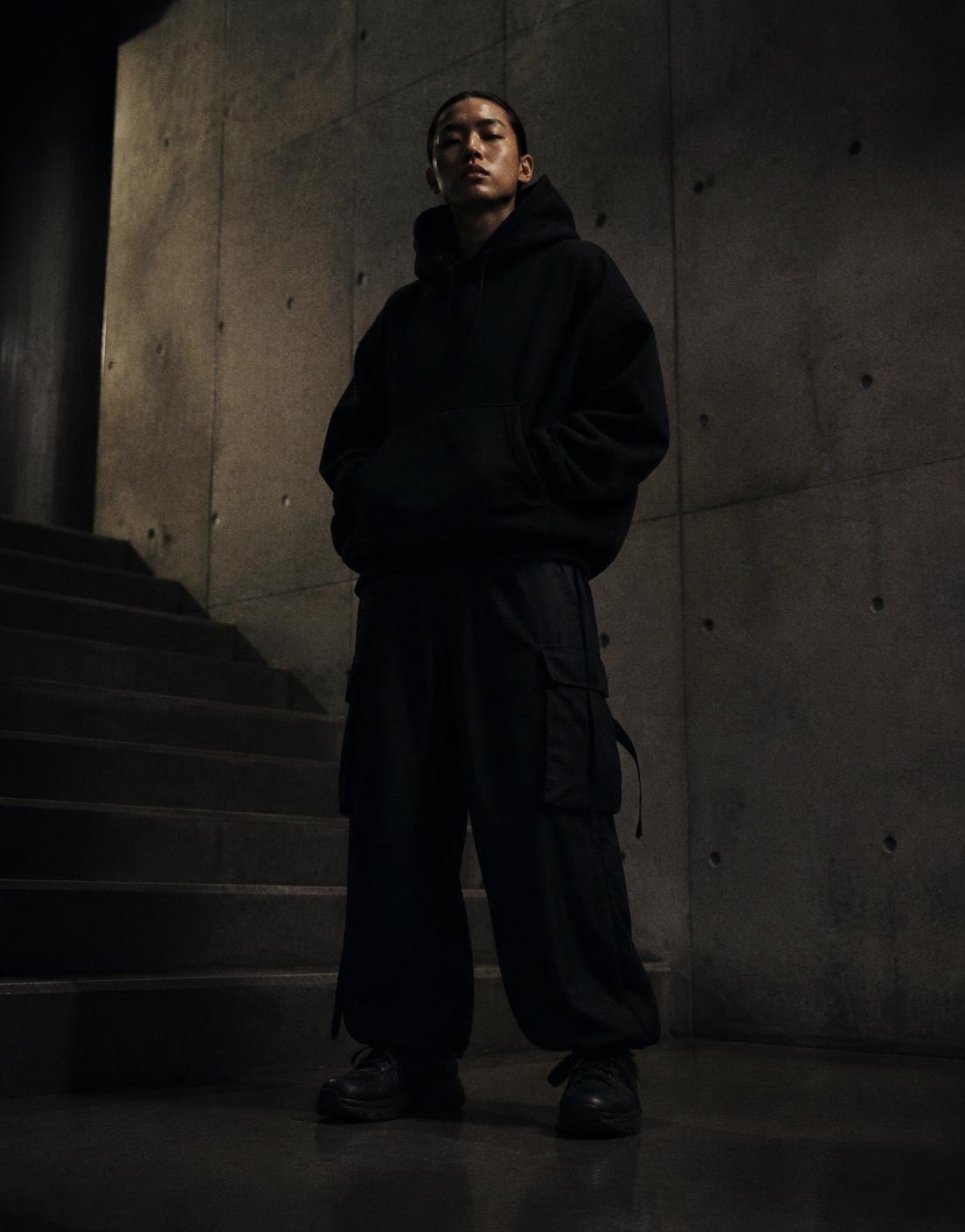 Model wearing the full Trap Haven fit